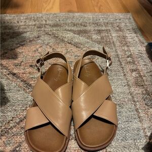 Women’s sandals